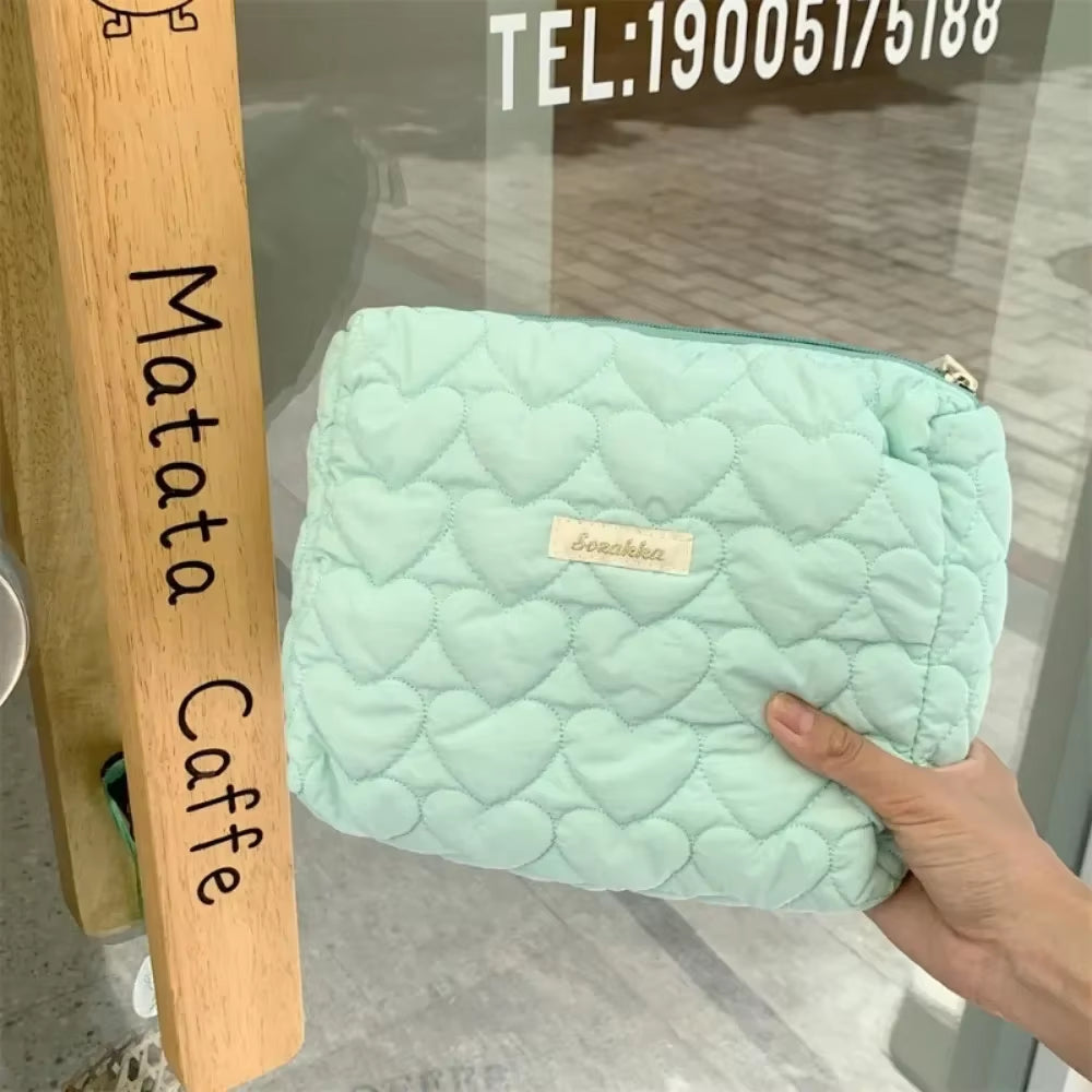 New Nylon Women'S Cosmetic Bag Travel Conveniently Large Capacity Makeup Bags Cute Flower Zipper Wash Bags for Women 2024